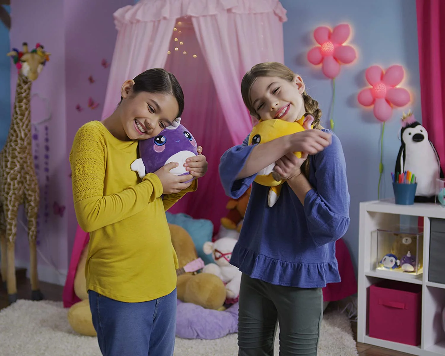 Squeezamals Scented Deluxe Plush - Pink Lady Bug - Image 4